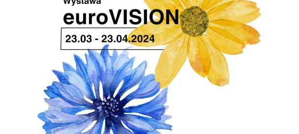 białe tło, po środku dwa kwiaty niebieski i żółty. w prawym rogu napis : wystawa euroVision